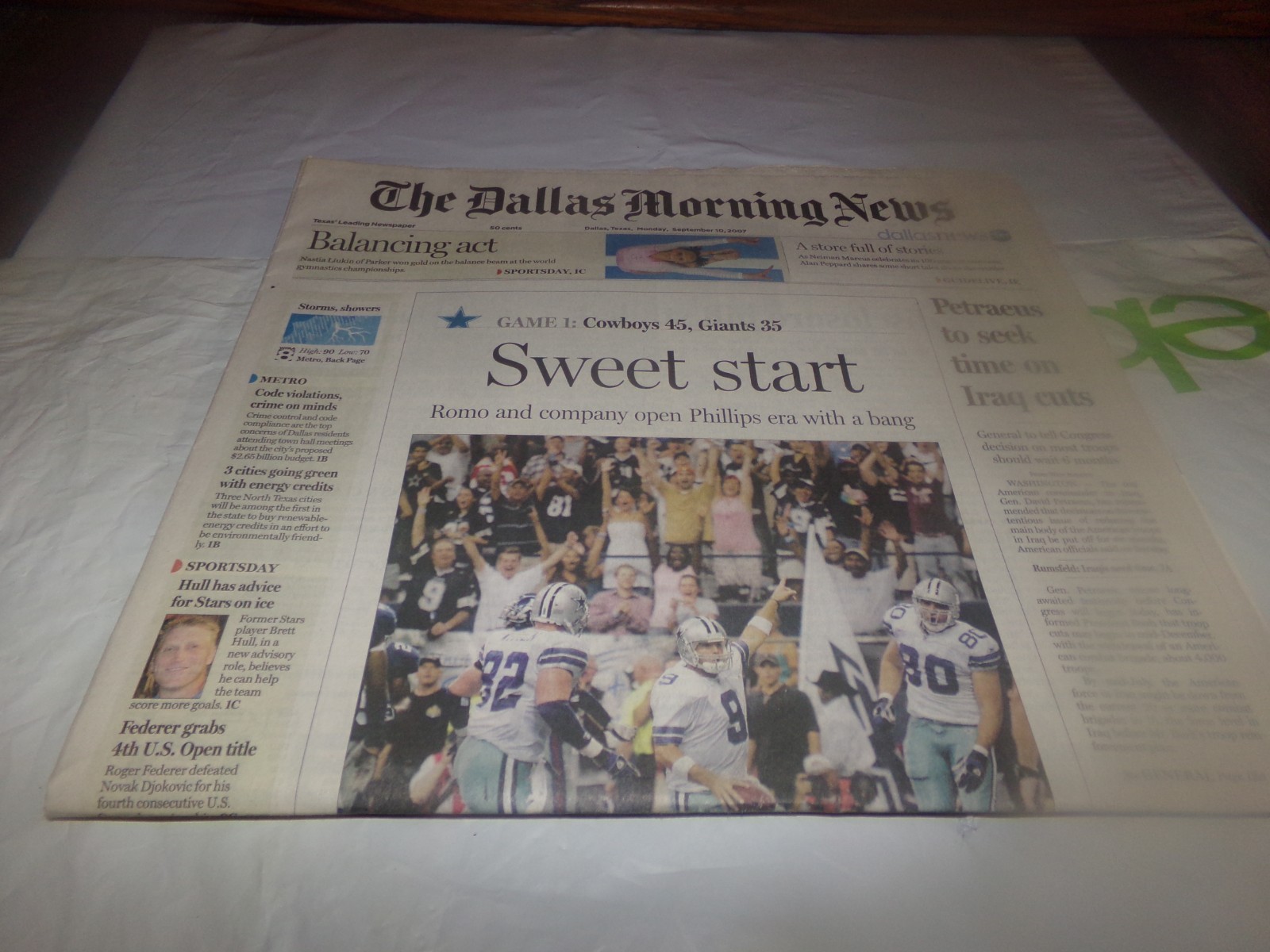 Dallas Morning News Dallas Cowboys Tony Roma Eagles Comics Neimans Complete 2007