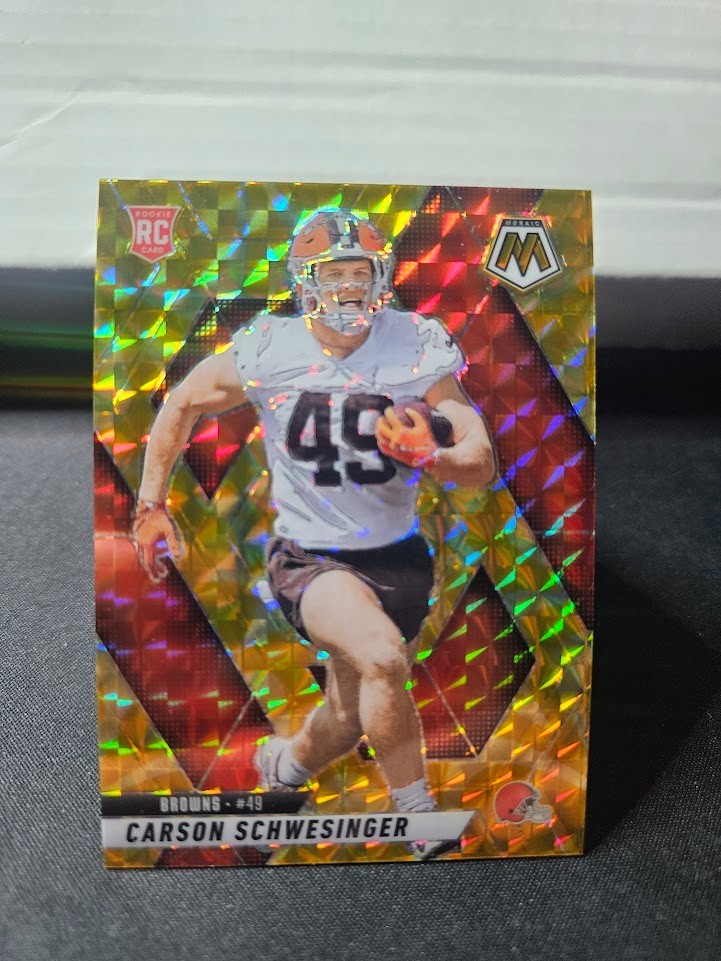 2025 Panini Mosaic - Carson Schwesinger RC #371 Reactive Yellow Mosaic