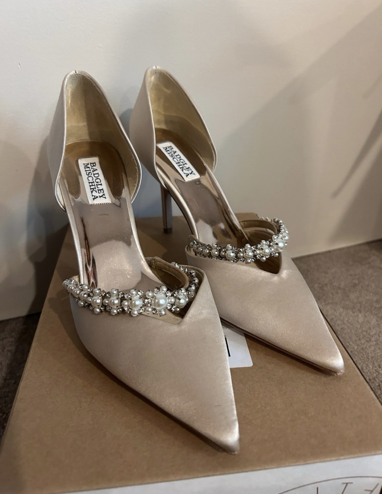badgley mishka heels womens US size 8.5
