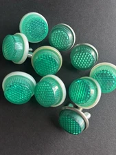 SUNLITE 1" Mini Green Bicycle Reflectors License Plate Truck Trailer QYT 10 NEW