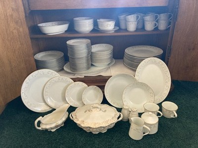 Noritake Duetto 610 Dinnerware Set