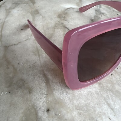 Bob Mackie Oversized Pink Square Sunglasses with Gradient Purple Lenses Bob Mackie | Accessories | Bob Mackie Pink Oversized  main image 4