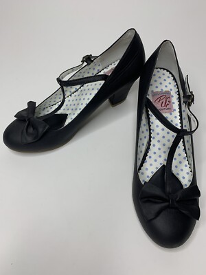 Women s Pin Up Couture Wiggle Black Strappy Pumps  Size 10 *EUC