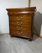 Vintage Lineage by Drexel 5-Drawer Bachelor Chest Table Nightstand Chippendale