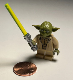 Lego Yoda Minfig w/ Lightsaber Duel on Geonosis Ep 2 CLONE WARS STAR WARS 75017
