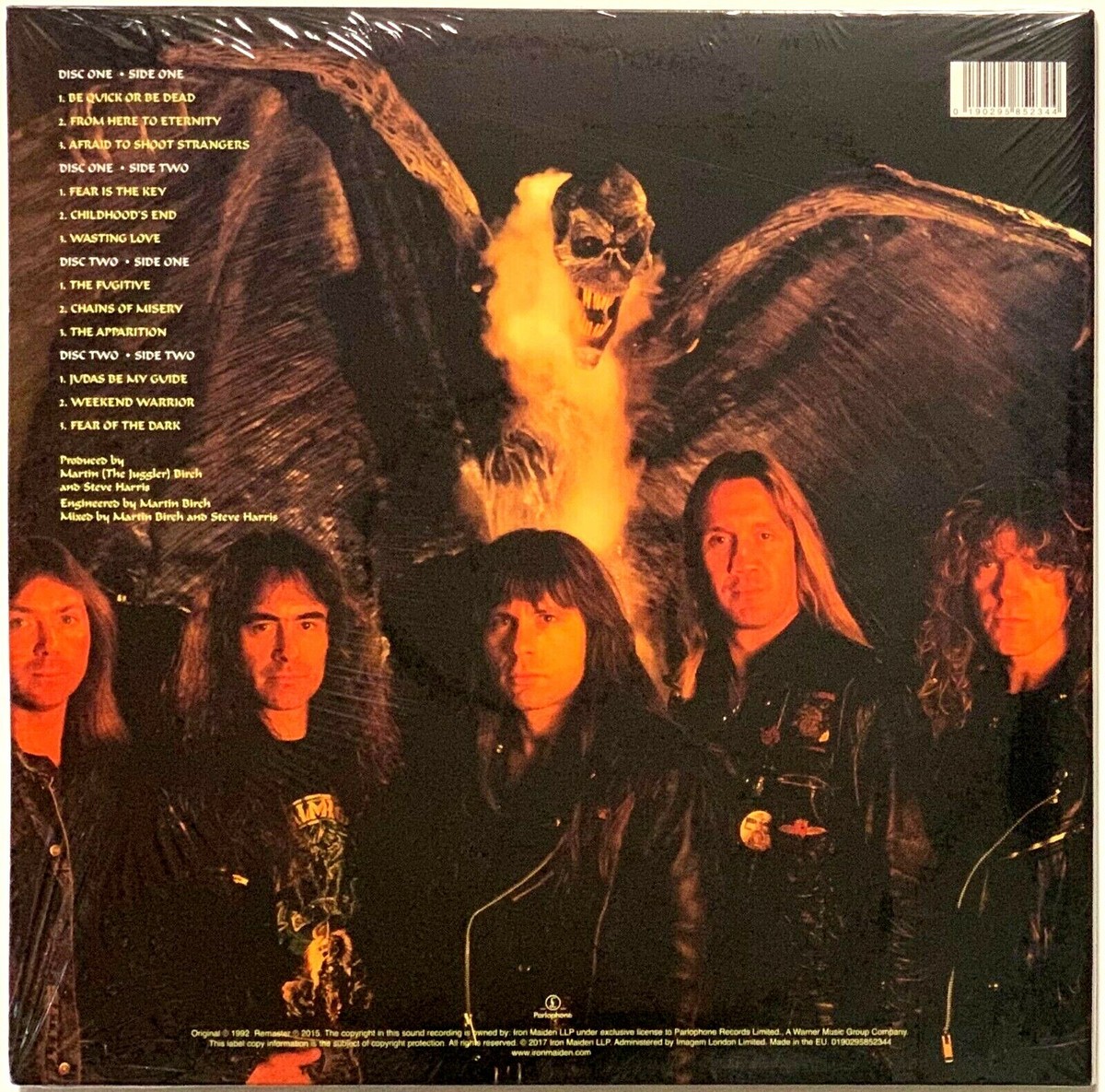 IRON MAIDEN Fear of the Dark サイン入り IRON MAIDEN Fear of the Dark サイン入り IRON MAIDEN Fear of