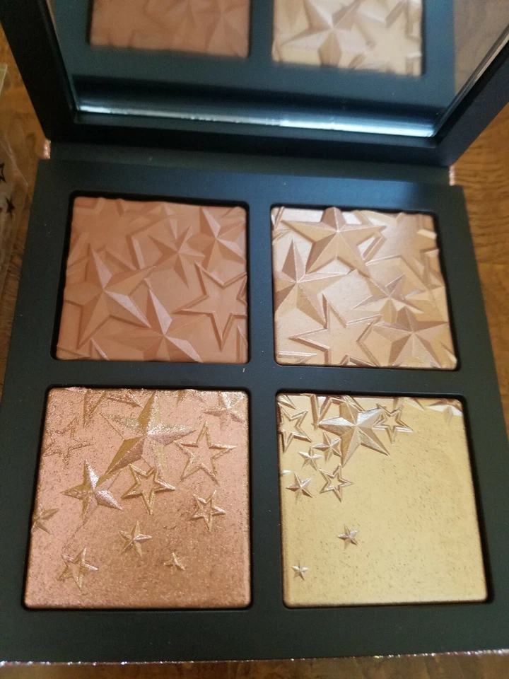 MAC Cosmetics 2019 Holiday Star Dipped Highlighting Medium Deep Bronzer Compact - Image 4 of 4