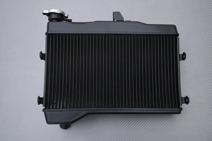 Radiateur eau noir type origine moto Yamaha MT07 2021 2022 2023 2024
