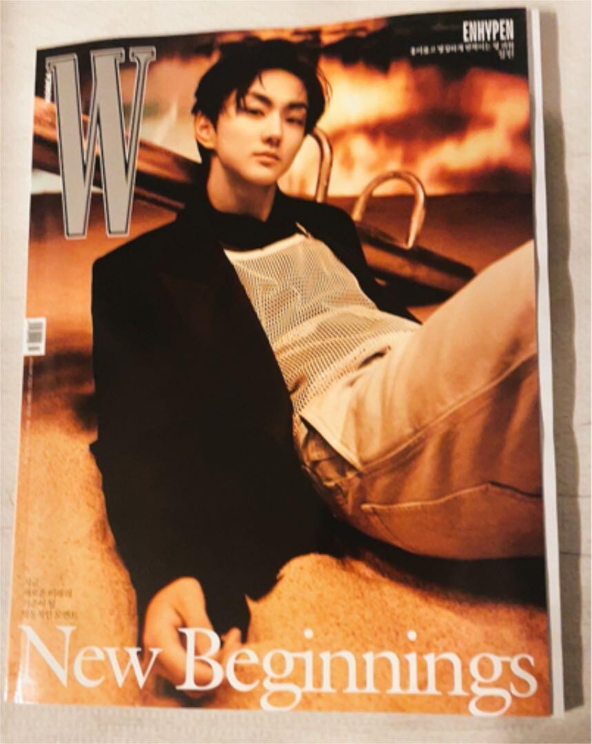 ENHYPEN - ENHYPEN表紙海外の雑誌W W Korea 2022 January SUNWOO, JAY, JAKE, JUNGWON COVERS