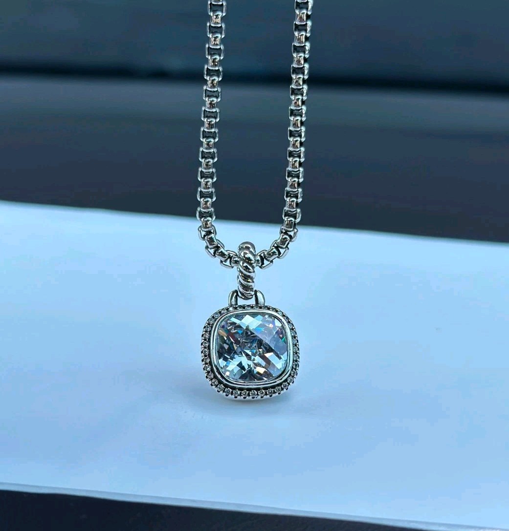 David'Yurman 14mm Silver White Topaz Pendant Necklace 20 inches And Pavé 