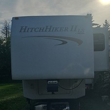 2005 HITCHHICKER