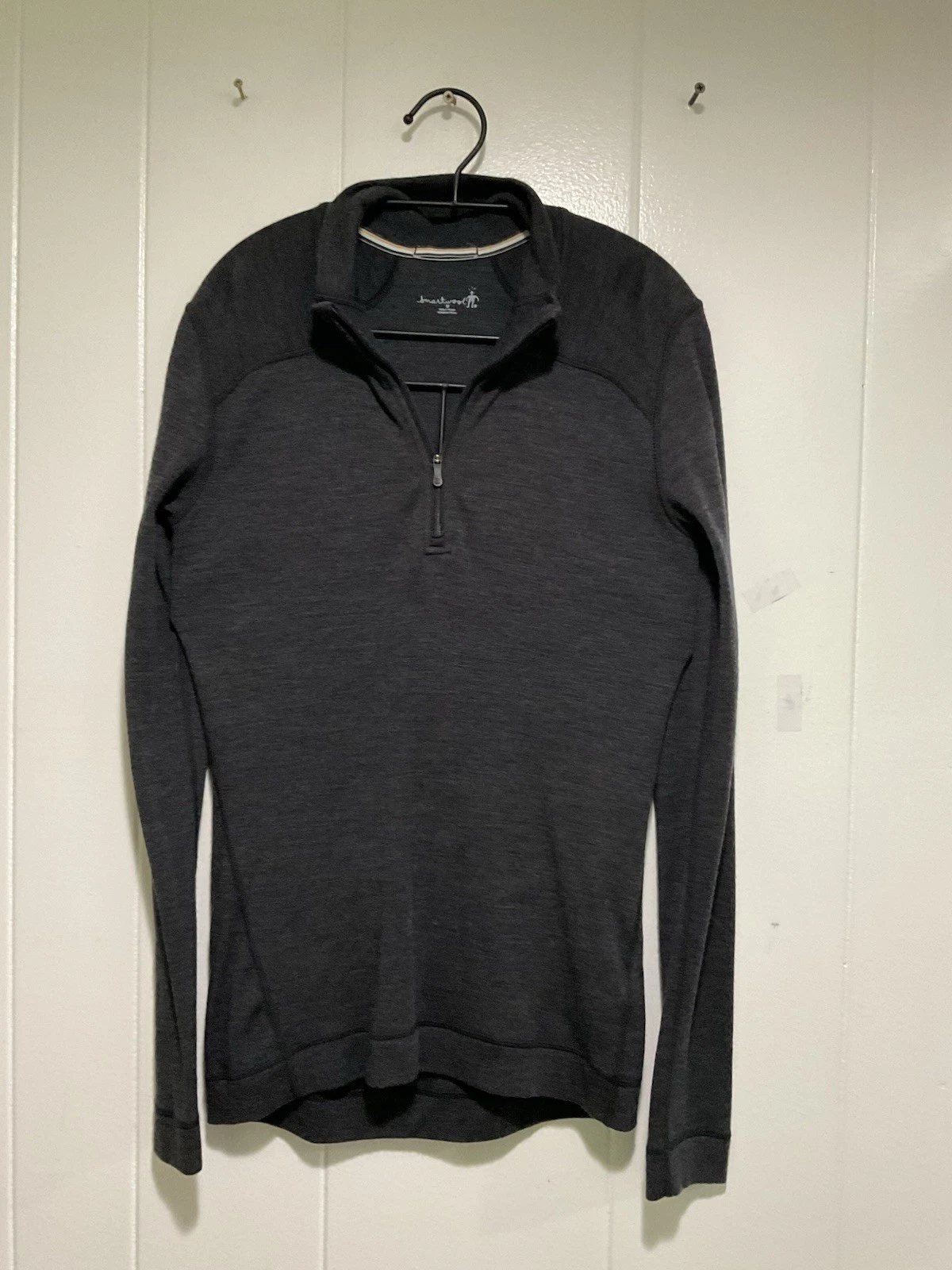 Smartwool Women's Grey 1/4 Zip Wool Pullover Size Medium Base Layer Cozy Outdoor