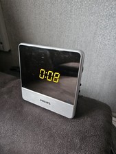 Philips AJ323105 Alarm Clock Radio Digital Display Mirror Silver Great Condition