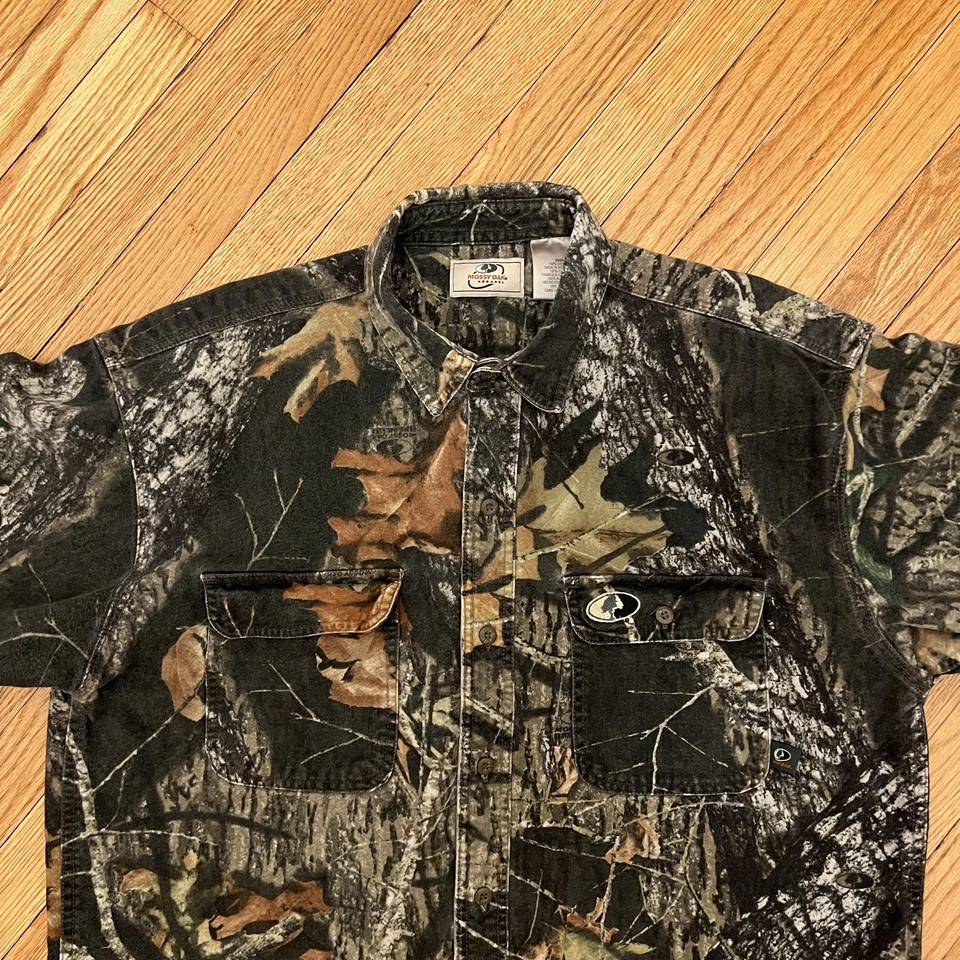 Vintage Mossy Oak Camo Shirt Men L Button Up Chamois Forest Hunting Outdoors - Image 2 of 4