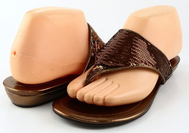 enzo angiolini slide sandals