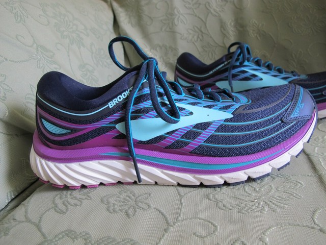 brooks glycerin 15 womens on sale