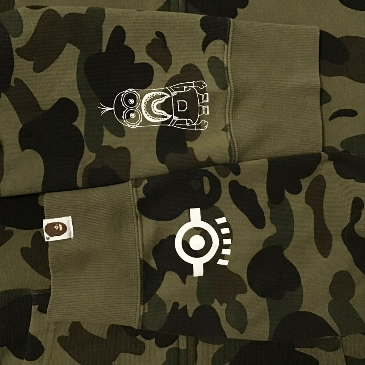 BAPE × Minions Shark full zip Hoodie 1st camo A Bathing Ape Size M