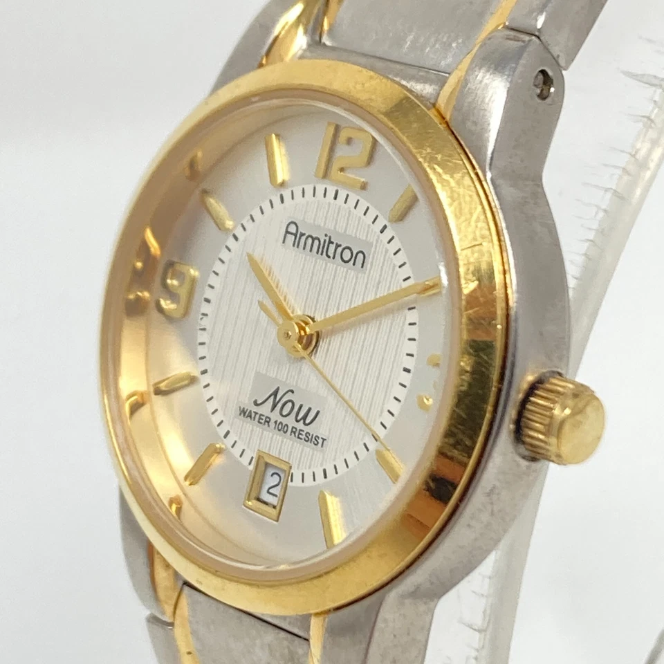Reloj De Colección Armitron Now Mujer 25mm Plata Oro Dos Tonos Fecha 30M Batería Nueva 7" Foto 3 de 4