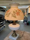 VINTAGE Marble Base White Milk Glass Swirl GWTW HURRICANE LAMP Floral Globe — photo 1