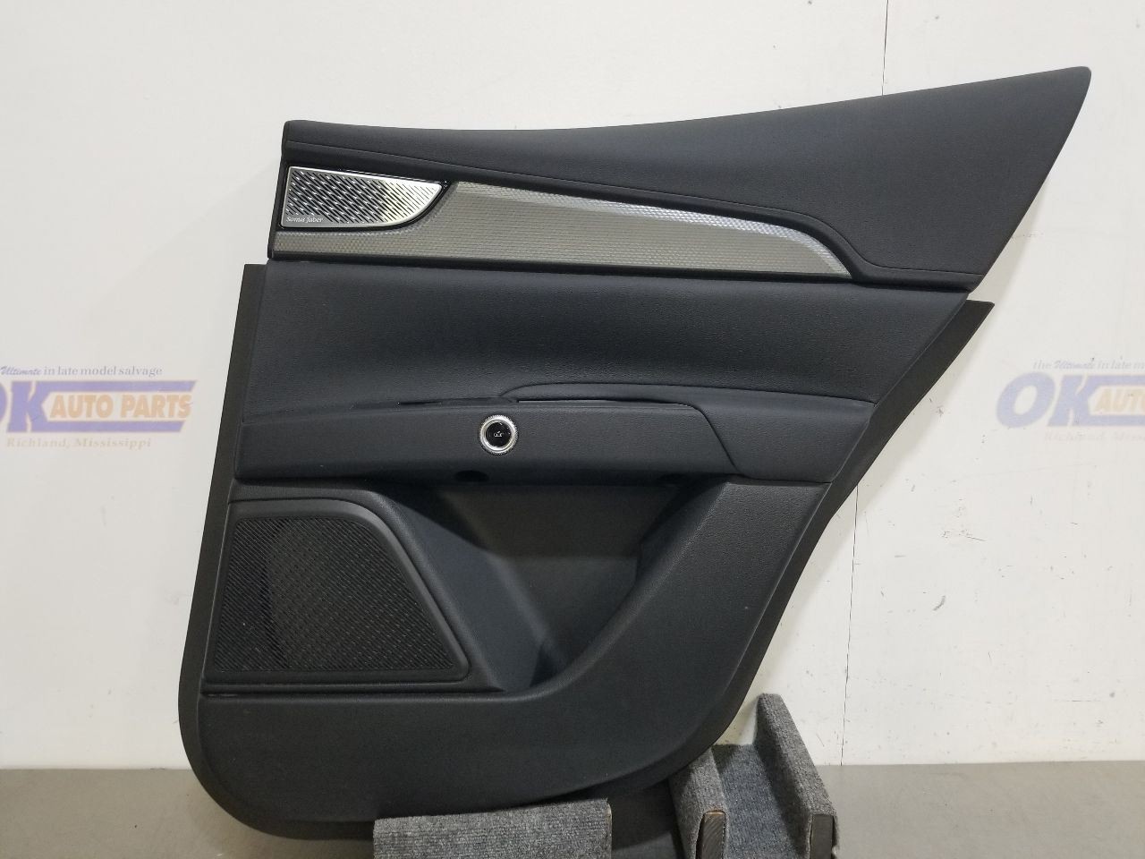 23 2023 MASERATI GRECALE DOOR TRIM PANEL REAR RIGHT PASSENGER BLACK 