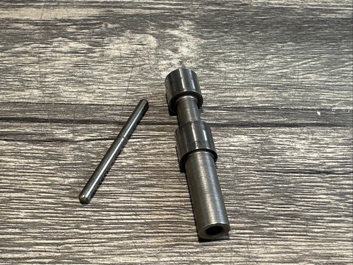 1970s Ford Lincoln C6 Automatic Transmission Modulator Link Pin and Valve