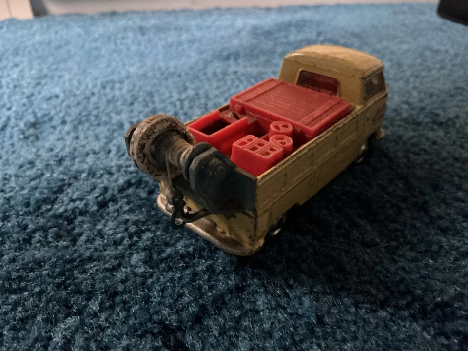 CORGI TOYS - VOLKSWAGEN DÉPANNEUSE COMPLÈTE - Photo 3/3