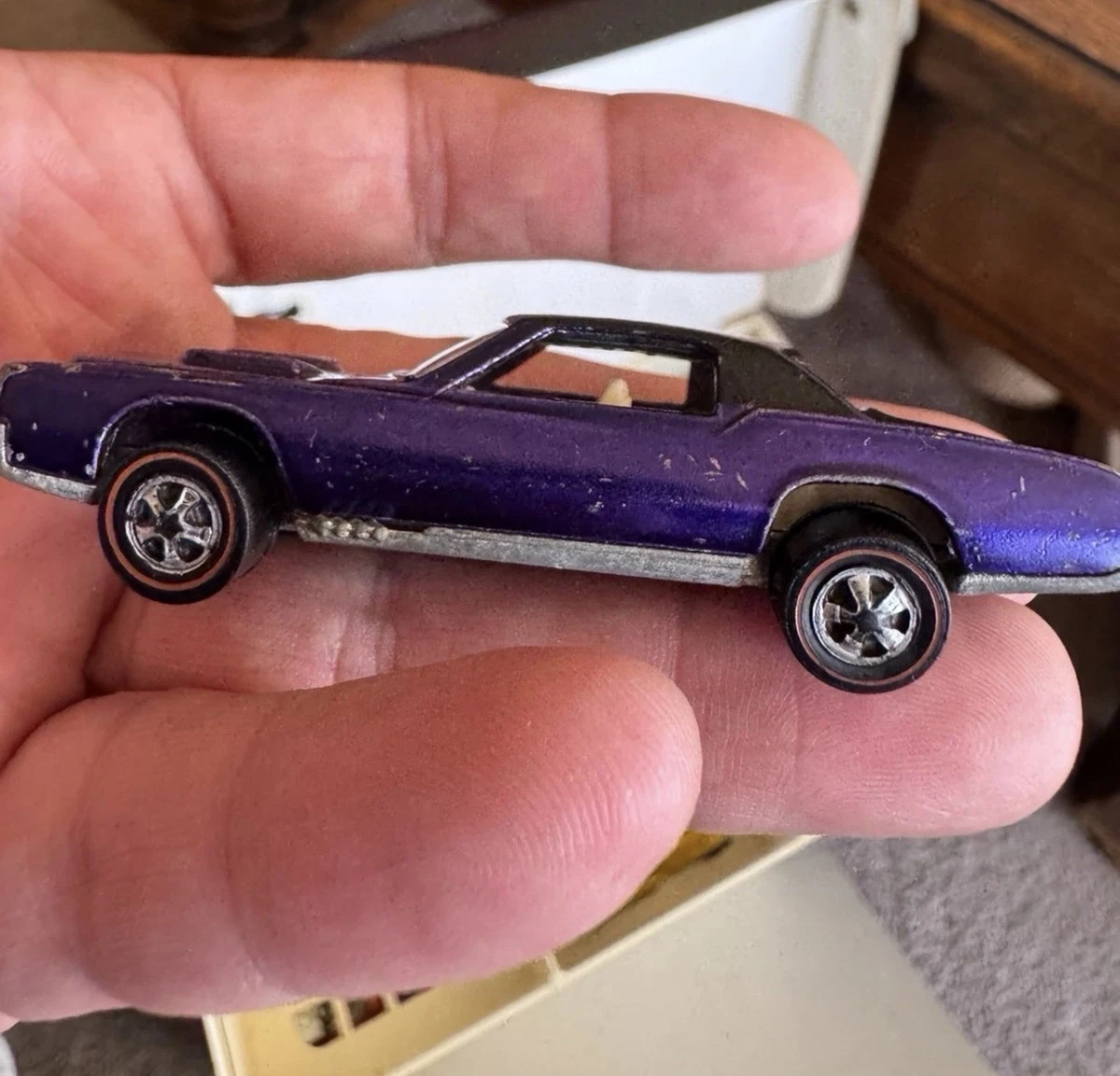 Preços baixos em 1968 Ano do Veículo Hot Wheels Roxo Vintage