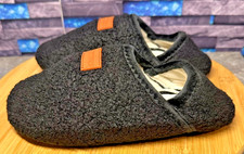 House Slippers for Women Men Indoor Barefoot Furry Slip on NEW Size 5.5-6.5