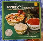 Vintage Pyrex Compatibles 3 Piece Mixing Bowl Set / 300-1 / Spring Blossom Green