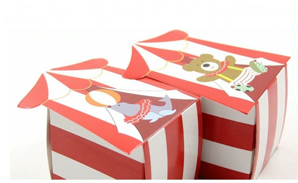 8 Zirkustier-Geschenkboxen – Rot-weiß Gestreift, Für Karneval & Kindergeburtstag, 14,5x12,7 Cm
