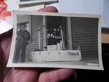 VINT SNAPSHOT PHOTO, GREAT PRIMATIVE US NAVY SHIP MODEL W AMERICAN FLAGS