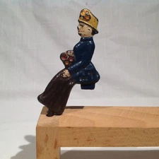 1970's IRON RECAST WOMAN FRONT SEAT FIGURE FOR CARPENTER TALLY HO IRON TOY