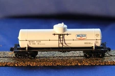 39' Single Dome Tanker - Mobil Oil - N Scale - 65120-1