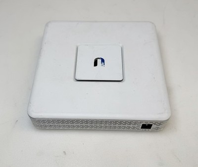 Ubiquiti UniFi Security Gateway Enterprise Firewall Router USG w/ Power Supply