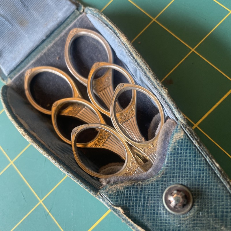ANTIQUE vtg leather CASE SET of 3 RUMPP Sewing desk SCISSORS GERMANY Victorian