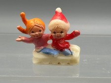 Altfiguren alte Miniaturfiguren Sandm&auml;nnchen mit M&auml;dchen