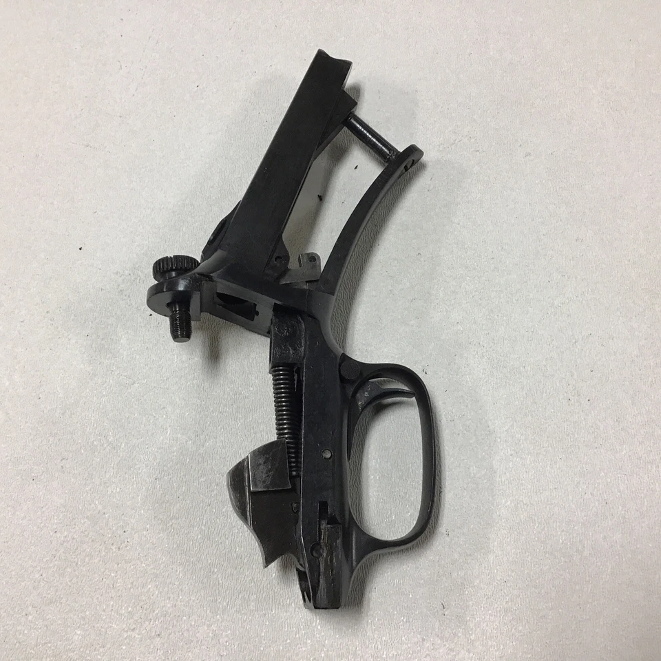 Conjunto de protector de gatillo Winchester, modelo 1911, 12 ga. #7449. Foto 4 de 4