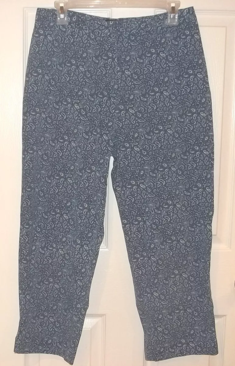 Womens STYLE Co Denim PAISLEY CAPRIS sz 12 NEW Dungarees Stretch