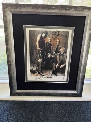 Aerosmith Signed By All 5 Photo Joe Perry Steven Tyler Tom