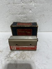 BRAND NEW IN BOX! Parker Schrader 3086A Valve