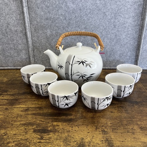 JAPANESE OTAGIRI OMC TEA POT Set 6 Tea Cups White & Black W/Rattan Handle - Picture 1 of 9