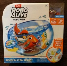 Zuru Robo Alive Swim  n Fish Bowl NIB Water Activated Color Changing Fish