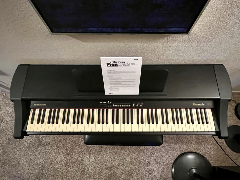 Baldwin Pianovelle RPS Digital “Real Piano Studio” 88 Teclas Ponderadas, ¡Excelente! Foto 2 de 4