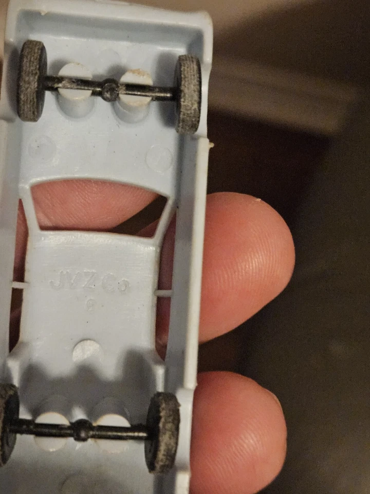 Coche de juguete vintage JVC Co bebé azul plástico mercurio Foto 4 de 4