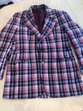 VINTAGE RED WHITE BLUE PLAID BLAZER MENS 41" ACROSS WOMENS 14 MADE IN USA