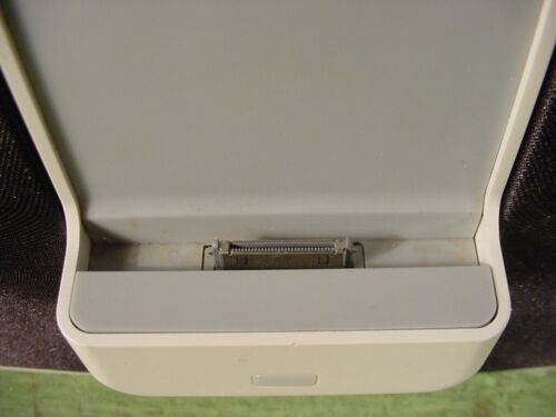 Cambridge Soundworks Creative PlayDock MF8046 iPod Dock - Picture 2 of 8