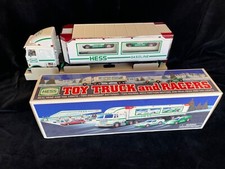 Hess 1997 Toy Truck and Racers MINT