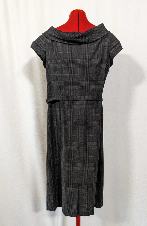 Moschino Cheap and Chic Vintage 90s Y2K Wool Rayon Plaid Pink Tartan Dress 46 IT - Image 3 of 4