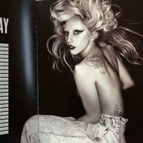 Lady Gaga BORN THIS WAY BALL 2012 JAPAN LIVE Tour Program Brochure Photobook - Picture 4 of 10