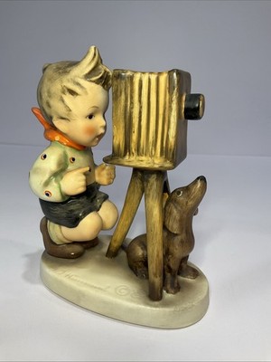 Goebel Hummel  Photographer  Figurine TMK-2 Full Bee Germany Boy w/ Dog Vintage